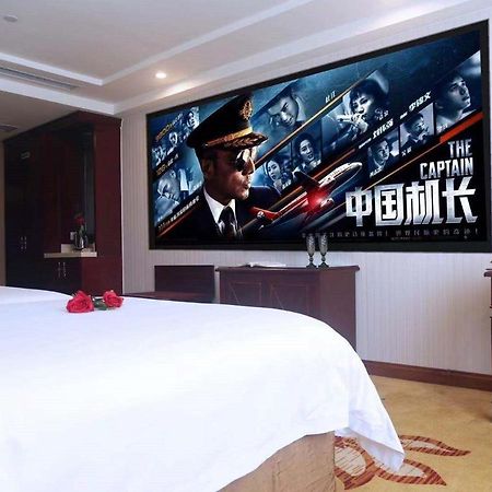 Vienna Hotel Guangzhou Jinshazhou Фошань Экстерьер фото