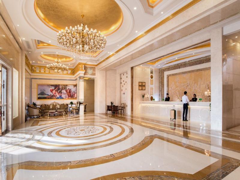Vienna Hotel Guangzhou Jinshazhou Фошань Экстерьер фото