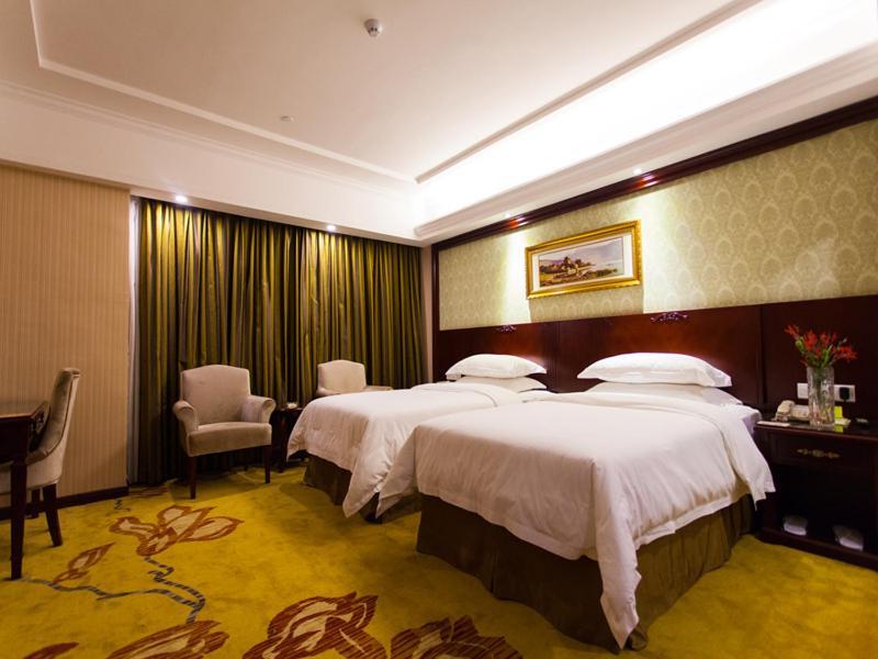 Vienna Hotel Guangzhou Jinshazhou Фошань Экстерьер фото