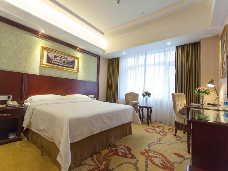 Vienna Hotel Guangzhou Jinshazhou Фошань Экстерьер фото