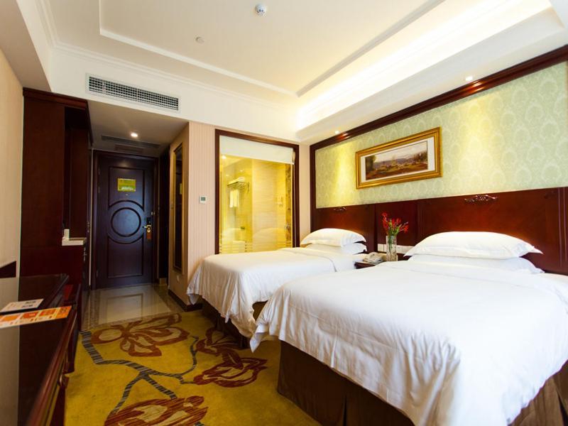Vienna Hotel Guangzhou Jinshazhou Фошань Экстерьер фото