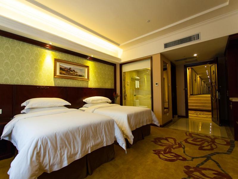 Vienna Hotel Guangzhou Jinshazhou Фошань Экстерьер фото