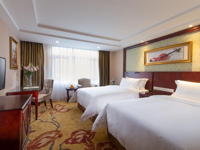 Vienna Hotel Guangzhou Jinshazhou Фошань Экстерьер фото